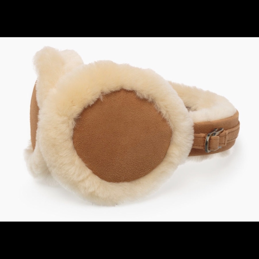 UGG Authentic Sheepskin Earmuffs - Chestnut